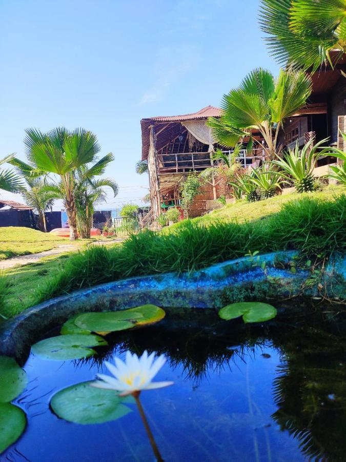 Lotus Sutra Hotel อารัมบล ภายนอก รูปภาพ
