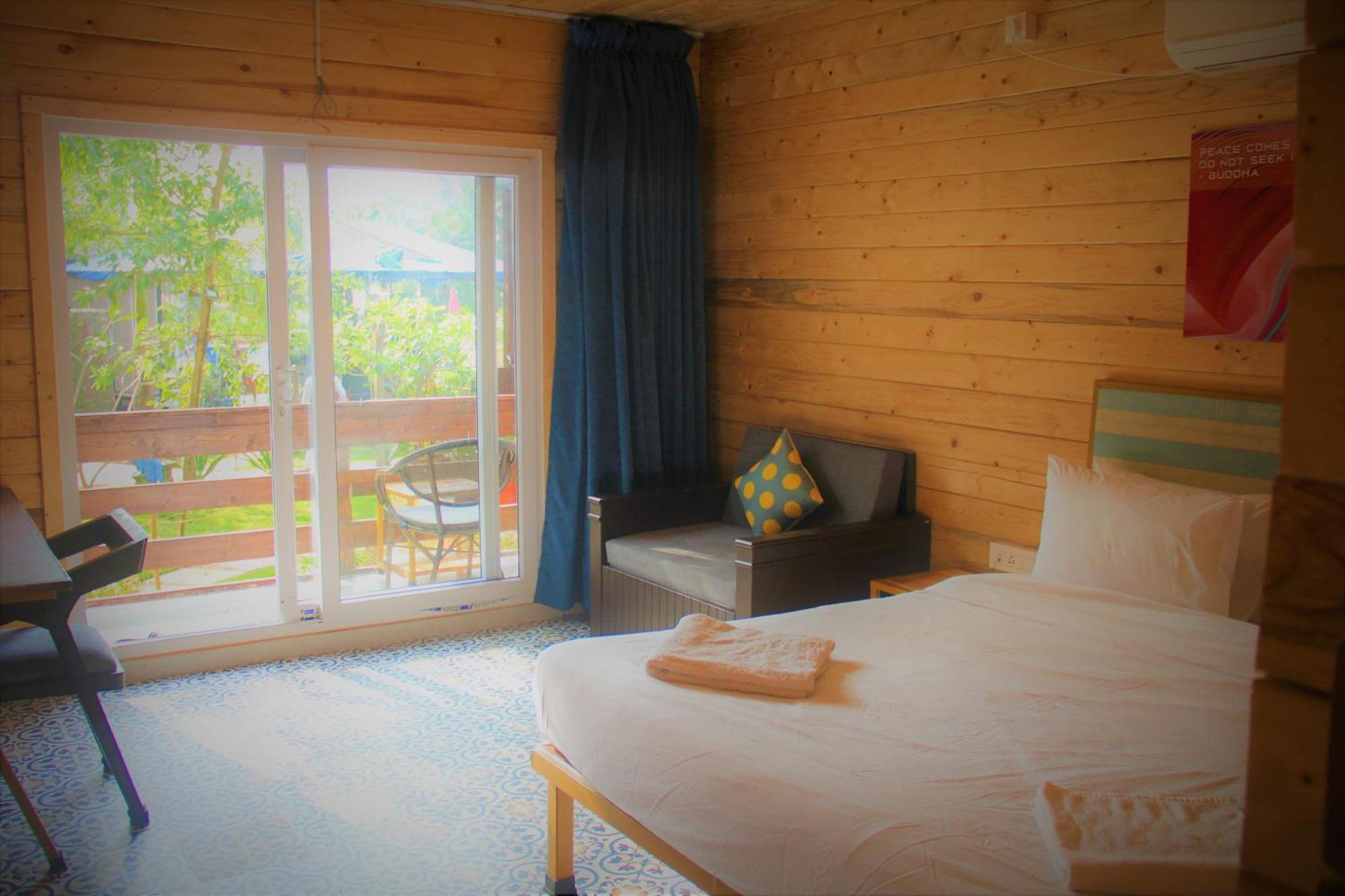 Lotus Sutra Hotel อารัมบล ห้อง รูปภาพ