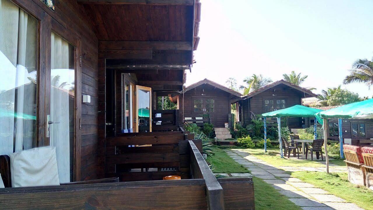 Lotus Sutra Hotel อารัมบล ภายนอก รูปภาพ