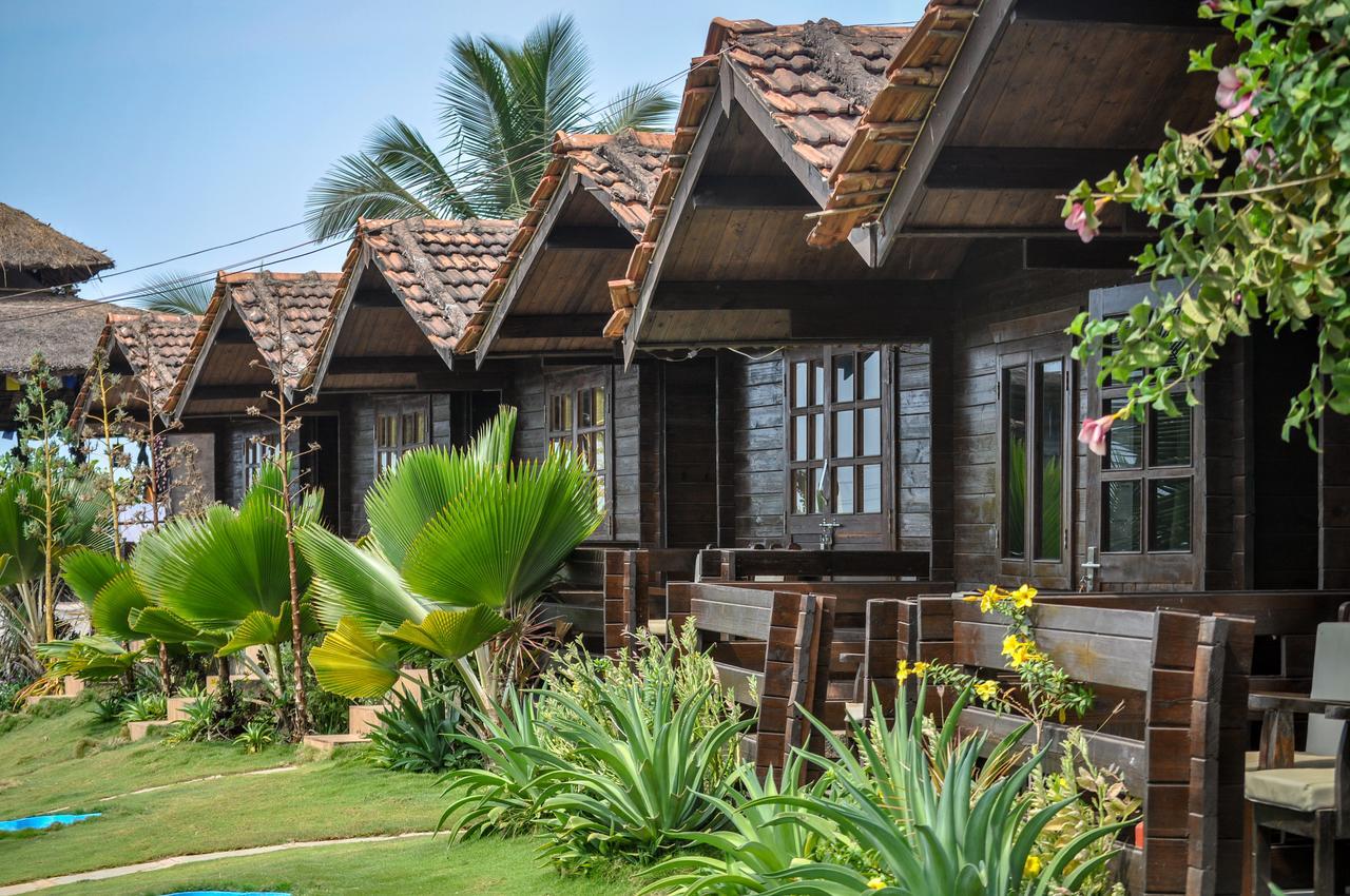 Lotus Sutra Hotel อารัมบล ภายนอก รูปภาพ